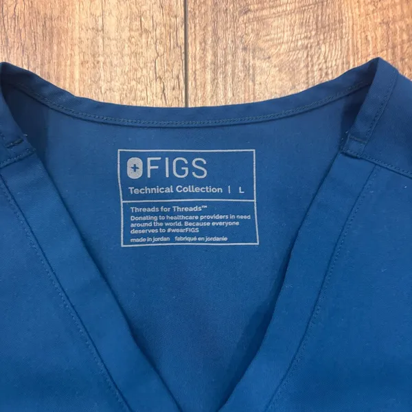 Figs Limited Edition Sz L Deep Reef Blue Technical Collection Scrub Top 1000211 - Image 2