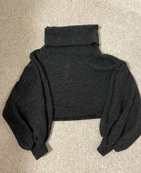 Akira Sweater Matching Set - Image 8