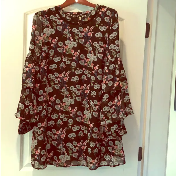 NWT Lulus Black Dress with Gray, pink & green florals 2 tier bell sleeves size S - Image 2