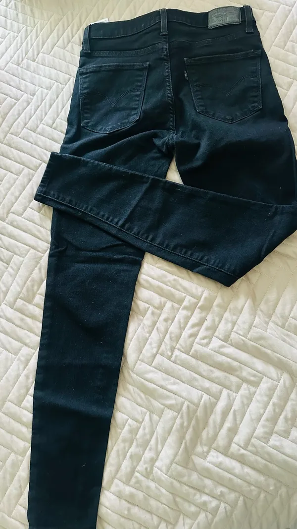 Levi’s Jeans - Image 4