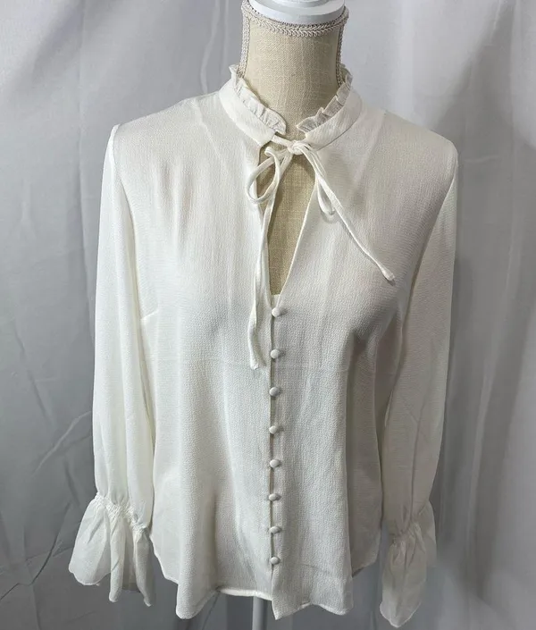 Dex the Suit Shop Ivory top size small White - Image 3