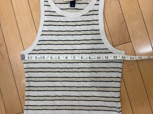 Universal Threads Striped Ribbed Tank Top Size XS Lettuce Edge - Image 7