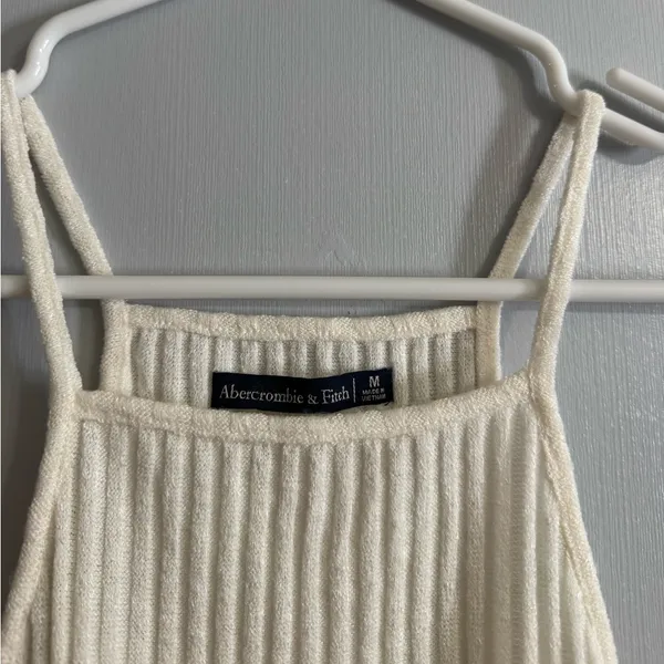 Abercrombie & Fitch Cream Ribbed Tank‎ Top Size Medium - Image 3