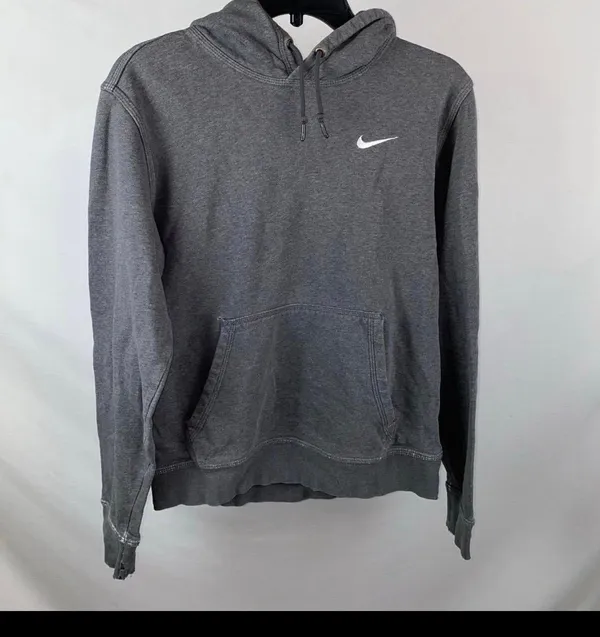 Nike hoodie - Image 8