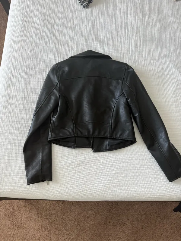 Abercrombie Vegan Leather Jacket Black - Image 4