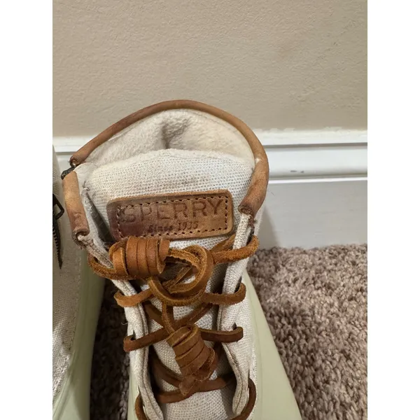 Sperry Saltwater Duck Boots  Size 6.5 - Image 3