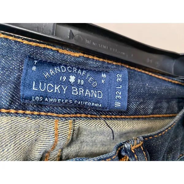 LUCKY BRAND 410‎ Athletic Fit Dark Wash Jeans Laidback Heritage Fit Clean Girl - Image 4