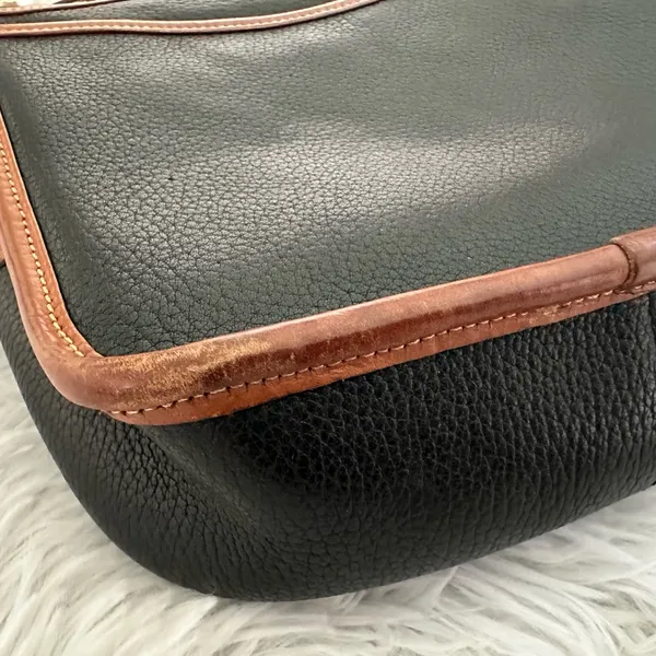 Dooney & Bourke Vintage Black Pebbled Leather Tan Trim Crossbody Bag‎ - Image 8