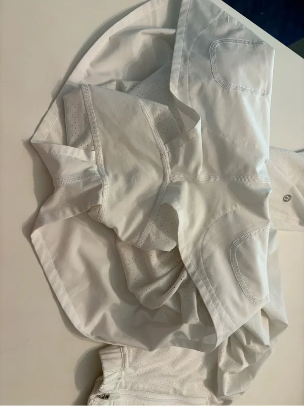 Lululemon Adapted state perforated joggers white size 6 - Image 10