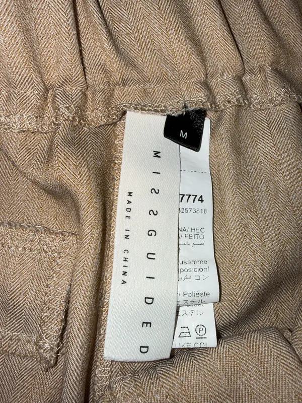 Missguided M22 Guided Tweed Look Shorts with Contrast Waistband - Image 2