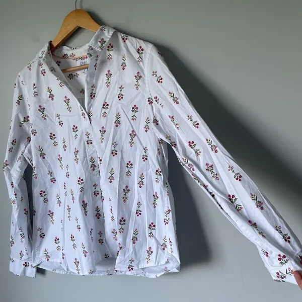 Croft & Barrow Floral Print Button Down Shirt Top White Pink Cotton Size Medium - Image 3