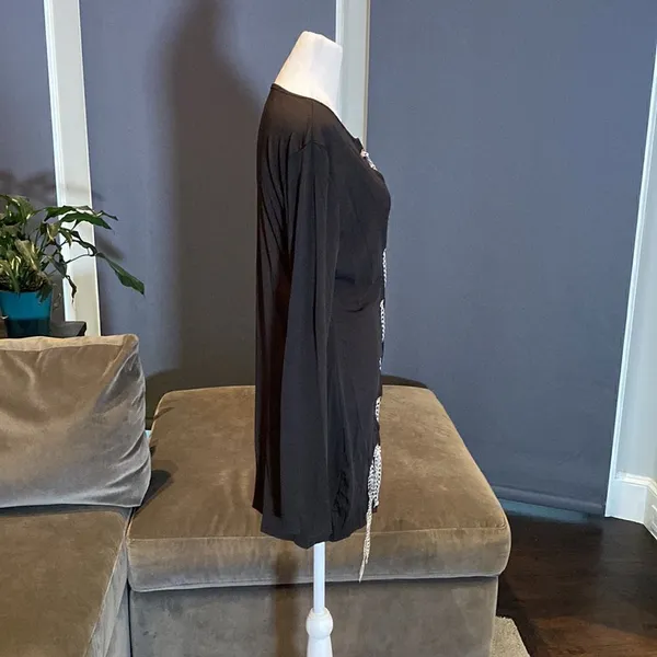 Women’s Black Long Sleeve Sexy Top/Dress with Chain Closure Size XL NEW - Image 5