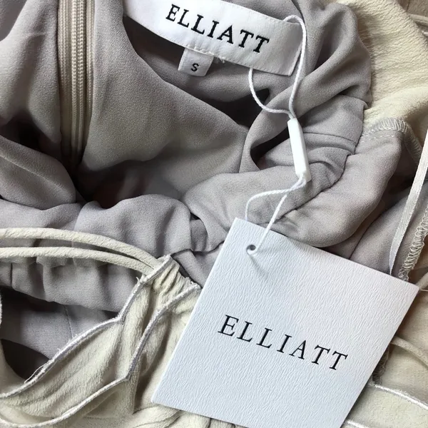 NWT Elliatt Elation Ruffle Dress in‎ Taupe Size Small - Image 5