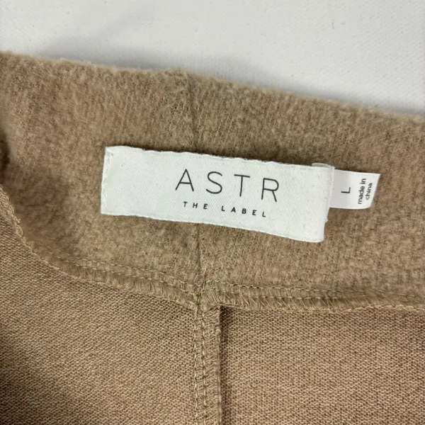ASTR The Label Sweater Womens Large Beige Boat‎ Neck Knit Pullover Long Sleeve - Image 3