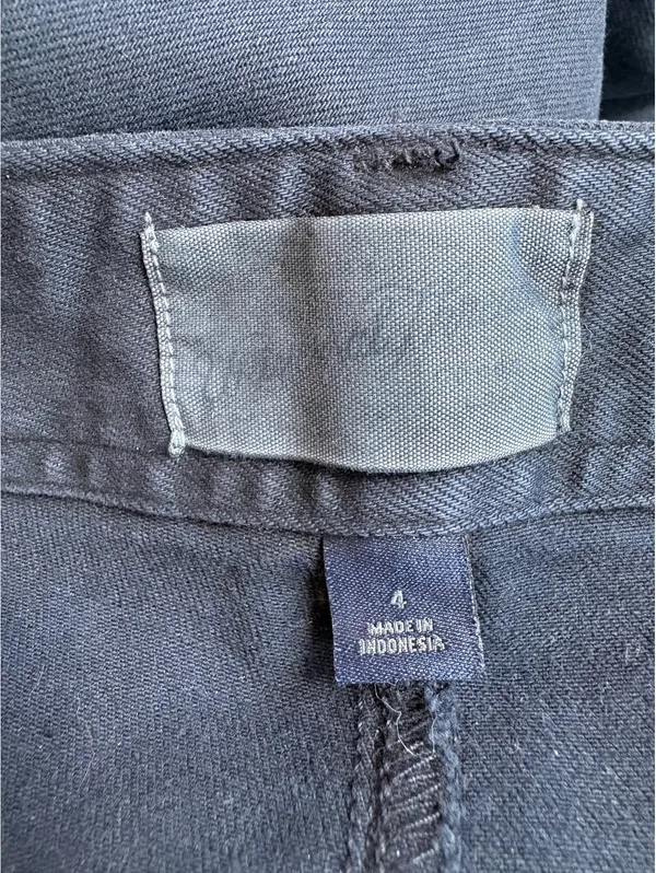 Universal Threads Women's Navy Stretch Cotton Pants Size 4 Made in Indonesia - Image 4