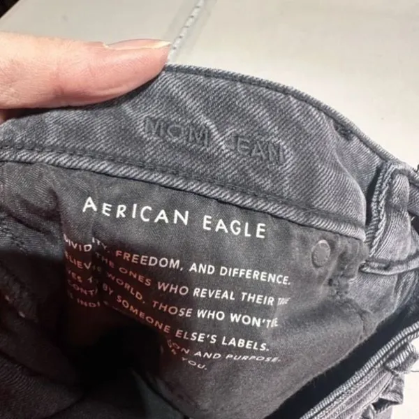 American Eagle Charcoal Gray Super Hi Rise Mom‎ Jeans Size 4 - Image 10