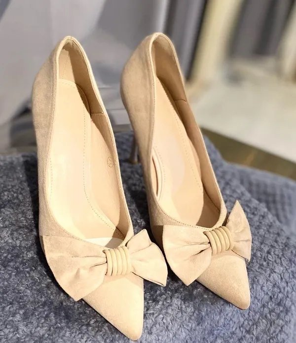 COUTGO NIB Womens Pumps Pointed Toe Bowknot Slip On Color: Light Tan / Size:7.5 - Image 5