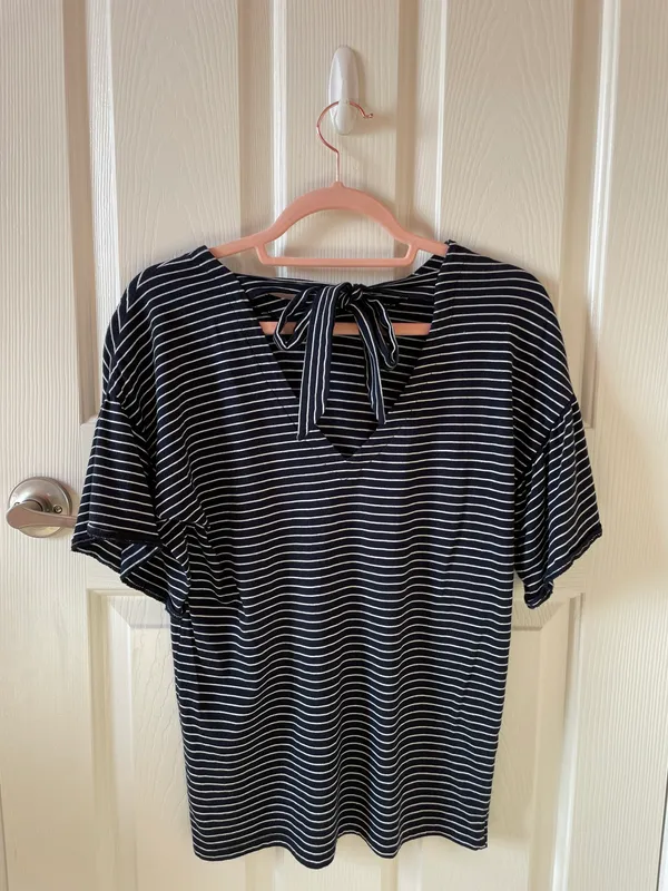 Banana Republic Navy Blue Tie Top - Image 2