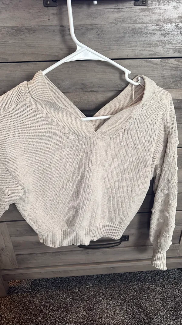 Moon & Maddison Sweater Cropped - Image 2