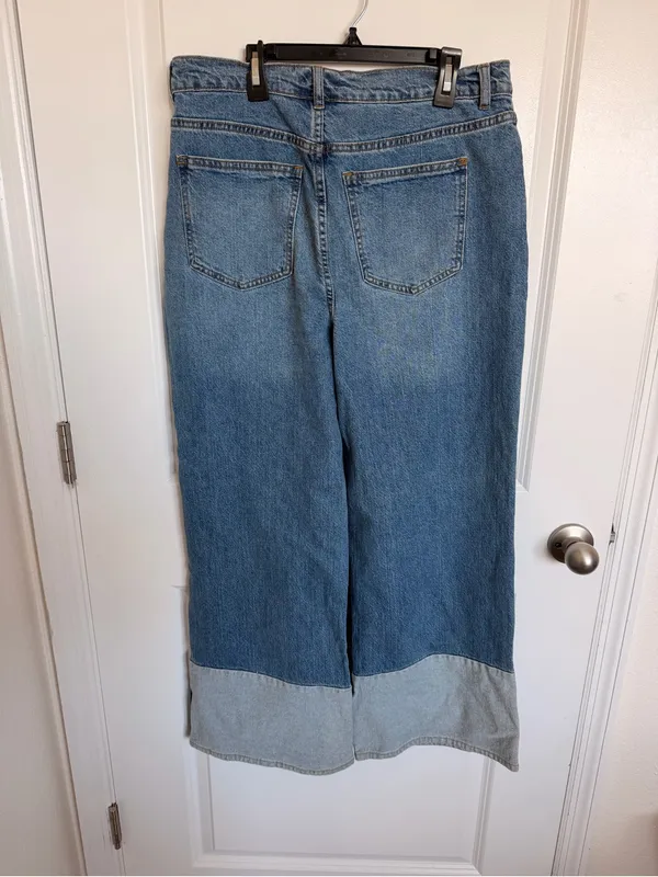 Habitual Ankle Cuff Wide Leg Jeans Size 10 - Image 4