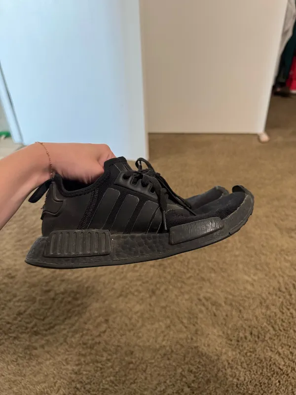 Black adidas sneakers  - Image 2