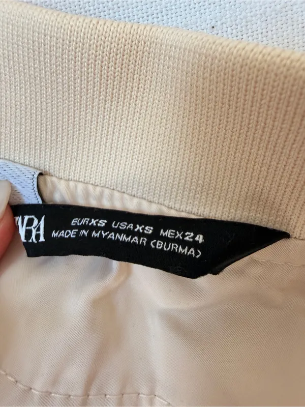Light Beige Zara Cropped Bomber Jacket - Image 4