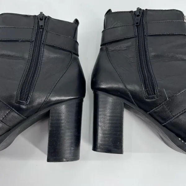 Steve Madden studded double‎ side zippers Ankle Booties Leather buckles size 7.5 - Image 6