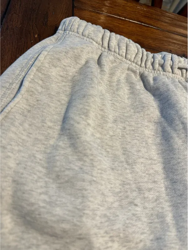Old Navy jogger sweatpants sz L - Image 2