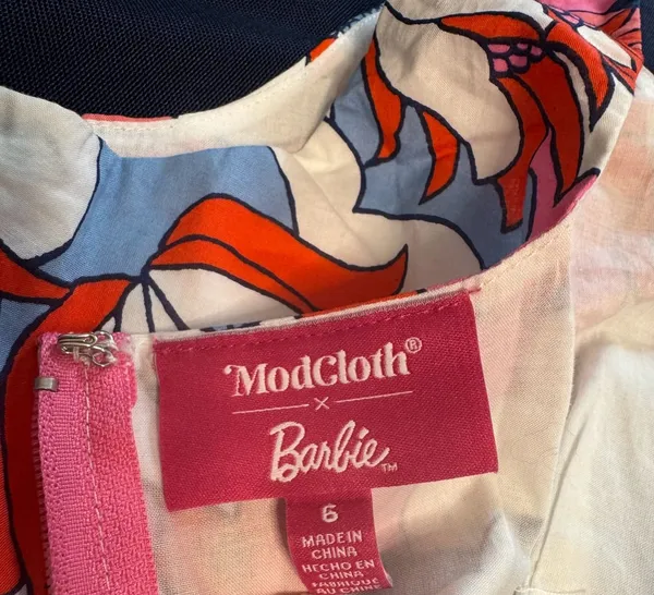 ModCloth x Barbie Retro Repercussions Floral Babydoll Dress Size 6 - Image 4