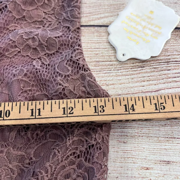Altar'd State Dali Lace Fit and Flare Dress Pale Mauve V-Neck Keyhole Back NWT M - Image 6