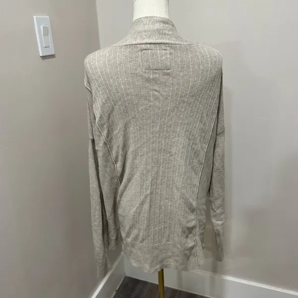 Abercrombie Zip Cardigan Size‎ Large - Image 4