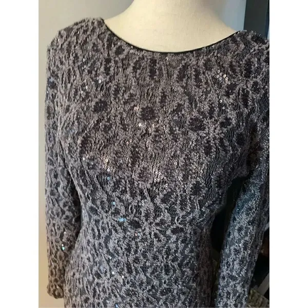 M M couture blue dress size medium New Year’s Eve - Image 2