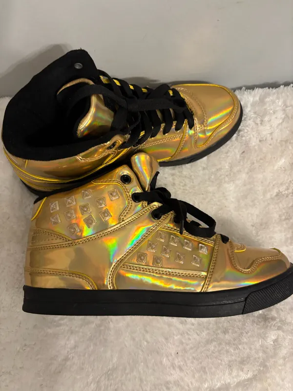 Gold and black preppy or casual sneakers Sz. 7.5 Unisex - Image 5