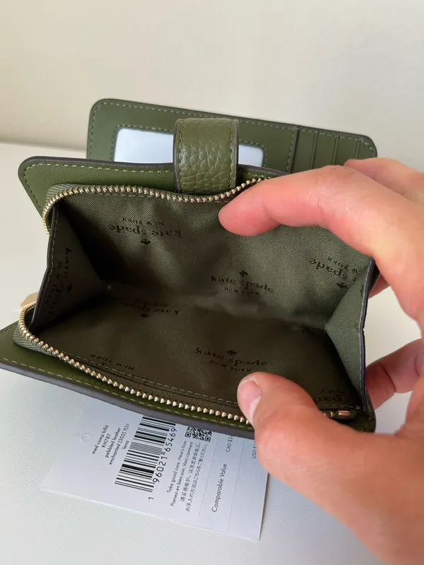 Kate Spade Wallet - Image 7