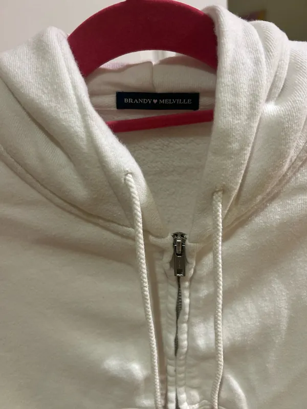 Brandy Melville White Zip-Up Hoodie - Image 3