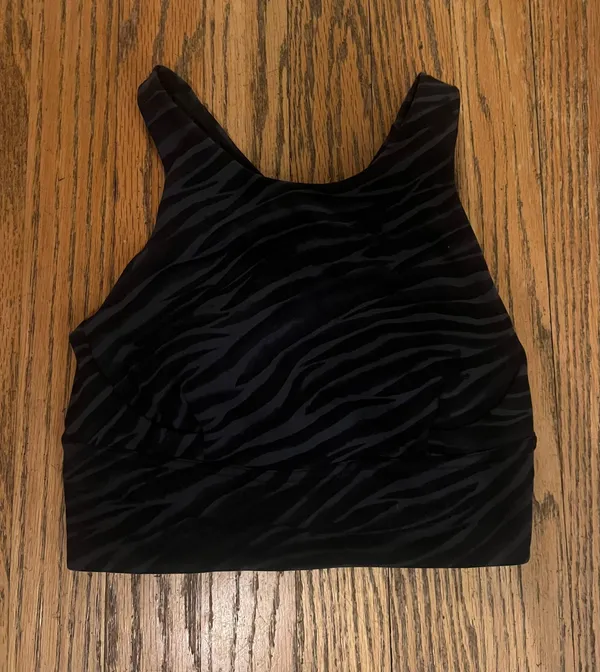 Lululemon Wunder Train Long-Line Bra - Image 2