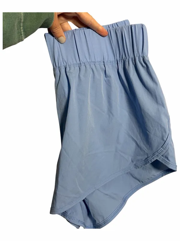 Halara High Waisted Dolphin Hem Casual Shorts 2" Medium NWT - Image 3