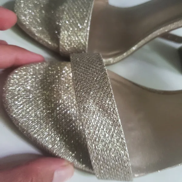 Dream Paris Elegant Gold Block Heel Sandals Size 7.5 Womens Strappy 3 Inch Heels - Image 2