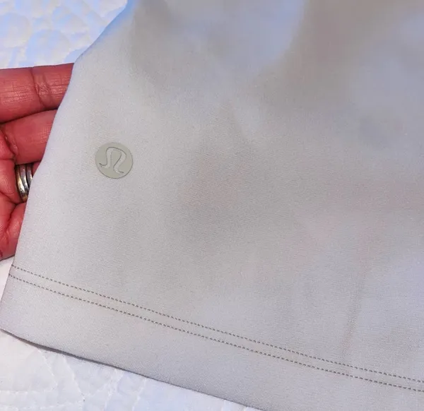 Lululemon On The Fly Short 2.5” - Image 5