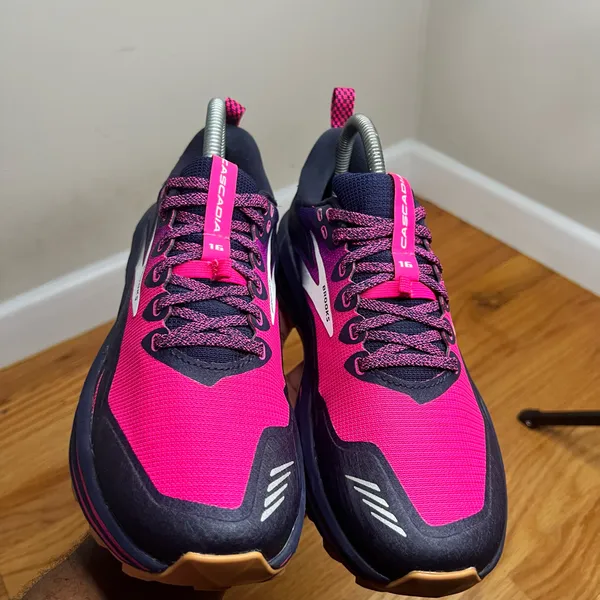 Brooks Cascadia 16 Pink Blue 1203631B425 Size 8W NO BOX - Image 14