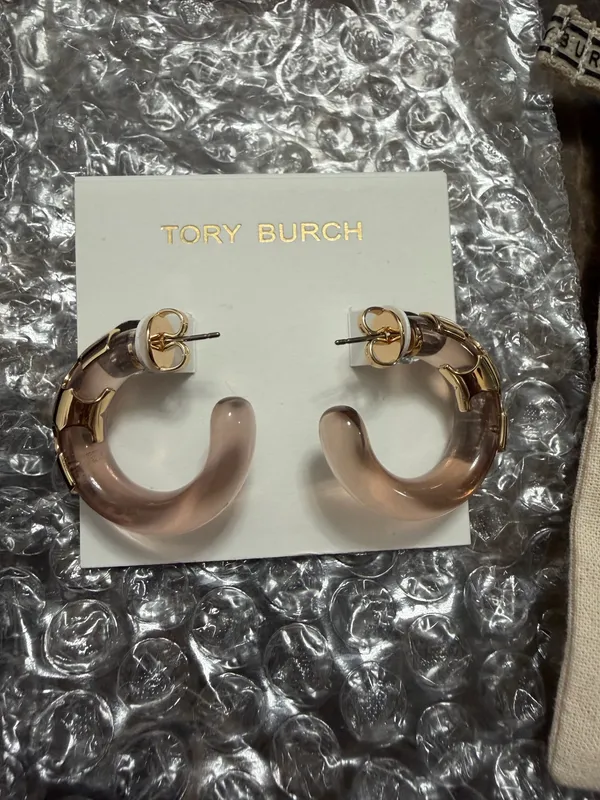 Tory Burch resin Hoop Earrings with gold accents - Image 3