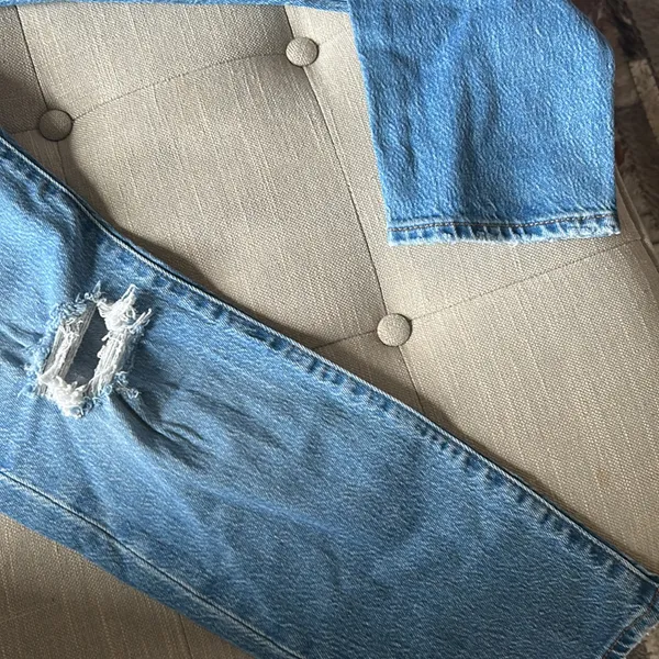 Levi Strauss Medium Wash Wedgie Jeans‎ Size 26 - Image 4