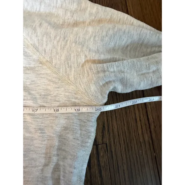 Monrow Women's Thin Heather Grey Pull Over Lightweight Sweatshirt Sz S - Image 8