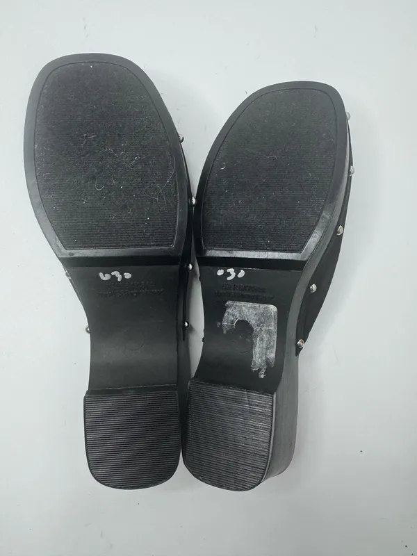 Rampage 'Balinda' Black and Multicolor Embellished Mules Size 7 - Image 7