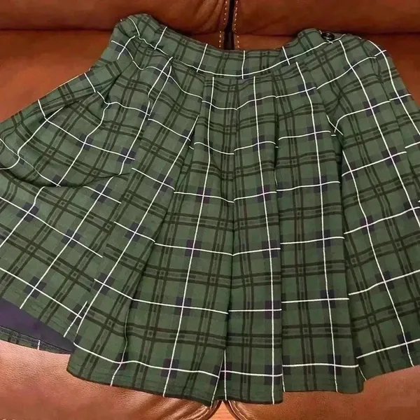Pretty Little Thing PLT Green Check Tennis Side Split Mini Skirt 12 - Image 4