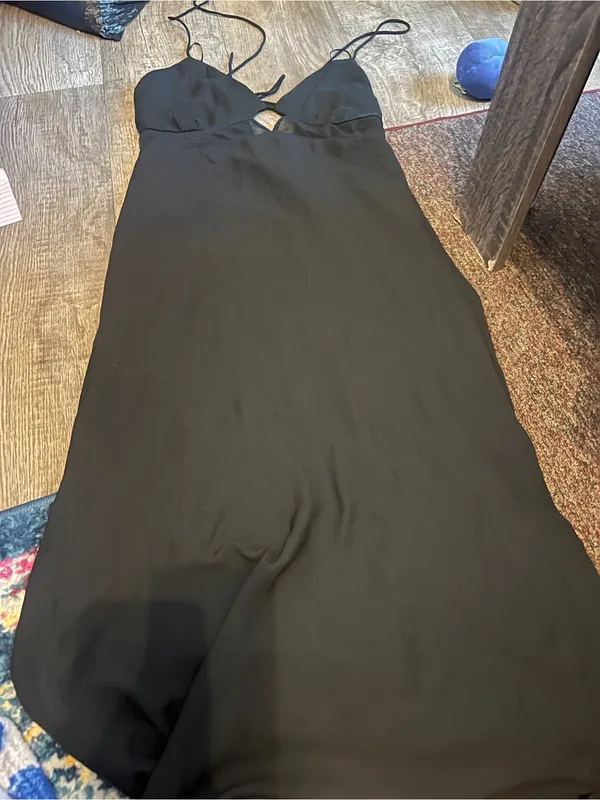 Abercrombie black midi dress size M - Image 4