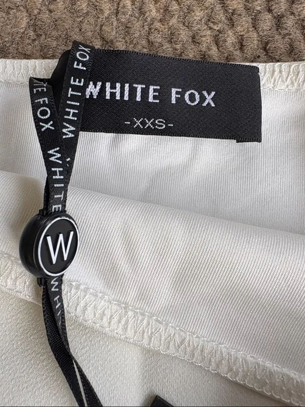 NWT White Fox Love Lost Stretch Mini Skirt White Size XXS - Image 6