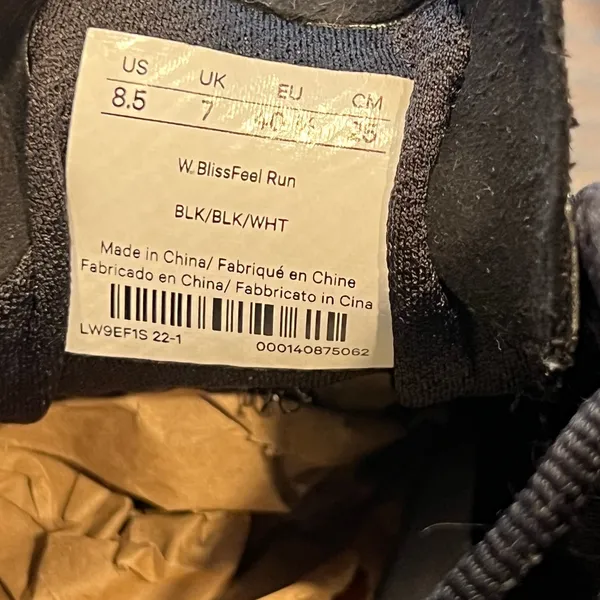 Lululemon Blissfeel Womens Running Shoe 8.5 women - Image 9
