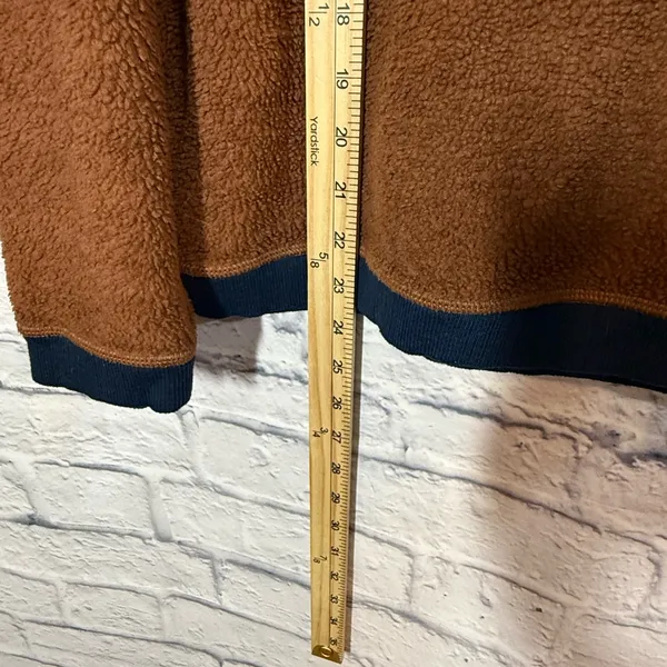Patagonia Women's Shearling Crew in the "Beer Bottle Brown, Medium - Image 6