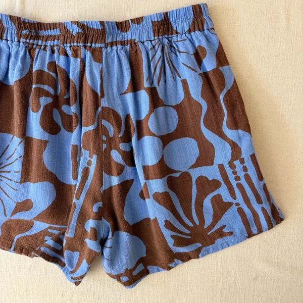 Paper Heart Abstract Floral Linen Blend High Rise Shorts Womens M Brown Blue - Image 5